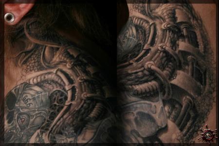 Tattoos - Grzegorz Kogut - The Front Merge and a Close up - 56285